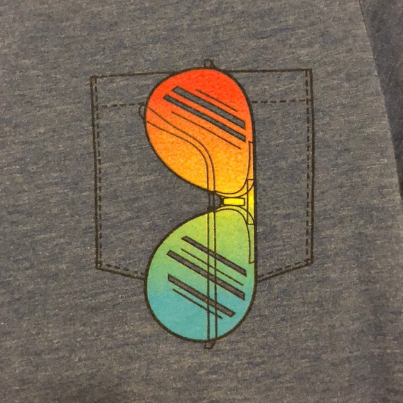 Sunglasses tee - Picture 2 of 3